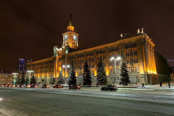 Новогодний Екатеринбург 2025–2026: куда сходить и что посмотреть во время праздников